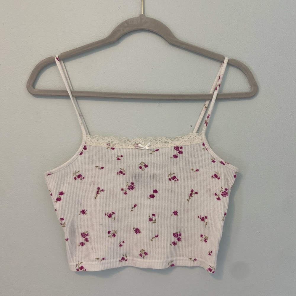 LA Hearts by Pacsun flower tank top